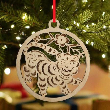 Новогодний шарик Сказочный тигр, 6 см, двухсторонний